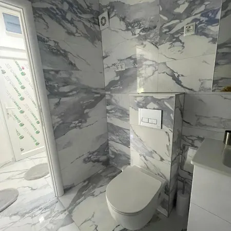 Magi Apartment *